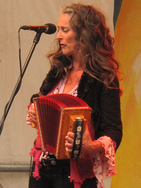 Christine Lauterburg (Schweiz) . TFF . Rudolstadt . 2011 (Foto: Andreas Kuhrt)