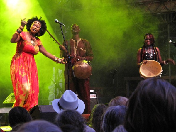 Oumou Sangare (Mali) . TFF . Rudolstadt . 2012 (Foto: Andreas Kuhrt)