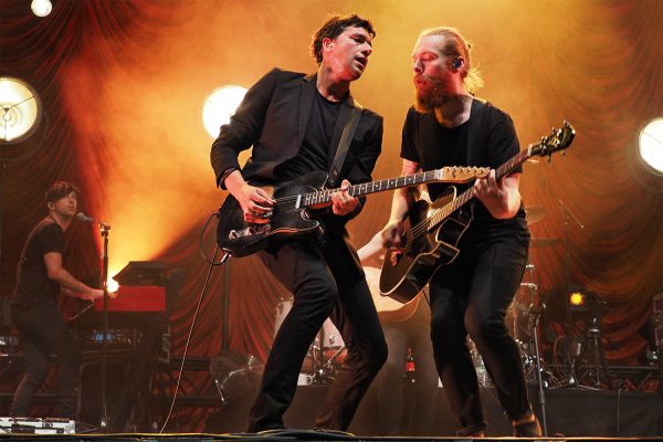 Thom Kirkpatrick (Keyboard), Sam Lewis & Jimmy Sims (Gitarren) . Amy Macdonald (Schottland) . Rudolstadt-Festival 2017 (Foto: Manuela Hahnebach)