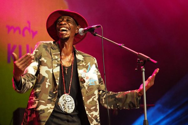 Jupiter Bokondji . Rudolstadt-Festival 2017 (Foto: Manuela Hahnebach)