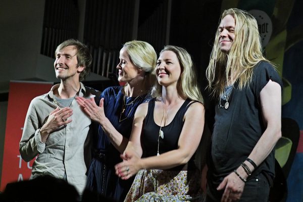 Helgi Jóhnsson, Tina Dico, Marianne Lewandowski & Pétur Ben . Rudolstadt-Festival 2017 (Foto: Manuela Hahnebach)