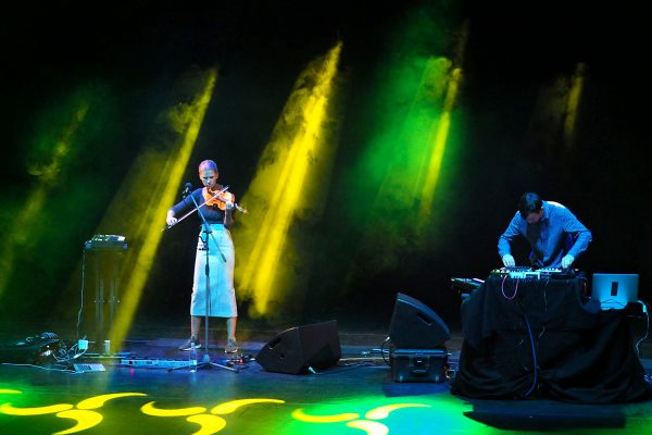 Maarja Nuut & Ruum (Hendrik Kaljujärv) . Rudolstadt-Festival 2018 (Foto: Manuela Hahnebach)