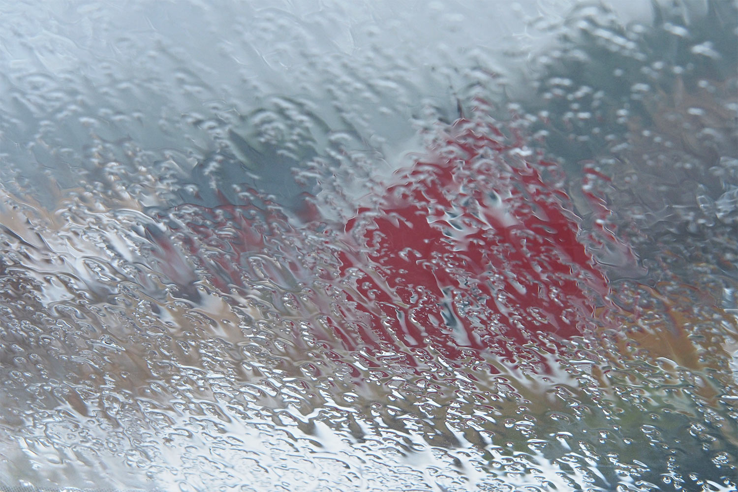 Regen in Nusfjord . Flakstadøya . Lofoten . 2013 (Foto: Manuela Hahnebach)