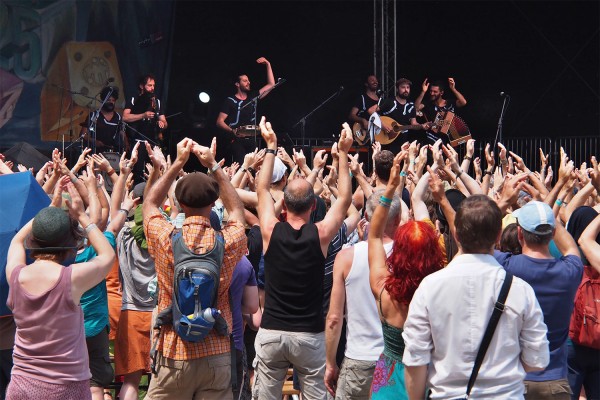 Publikum . Calàscima (Italien) . TFF . Rudolstadt . 2015 (Foto: Manuela Hahnebach)