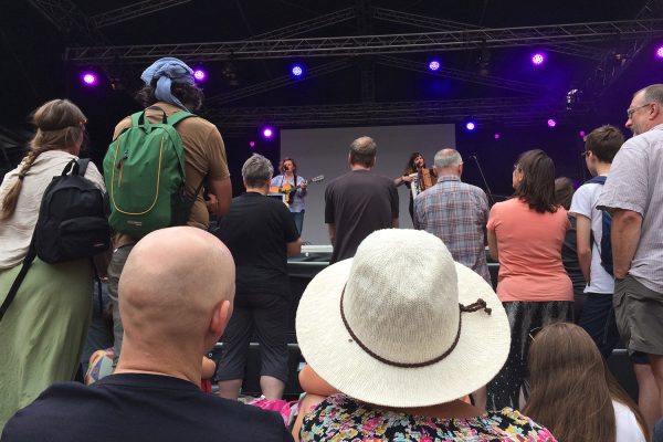 Publikum bei Mairearad & Anna . Rudolstadt-Festival 2017 (Foto: Manuela Hahnebach)