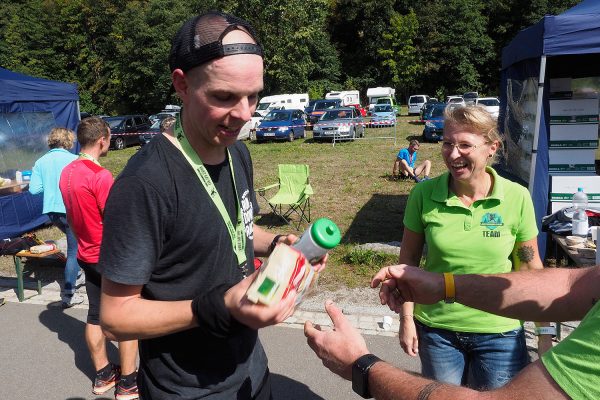 Südthüringentrail 2018 . Im Simson-Gewerbepark im Ziel: Tobias Göpel