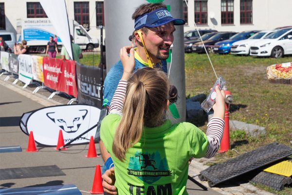 Südthüringentrail 2018 . Im Simson-Gewerbepark im Ziel: Robert Süß