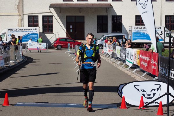 Südthüringentrail 2018 . Im Simson-Gewerbepark im Ziel: Sebastian Gonschorek