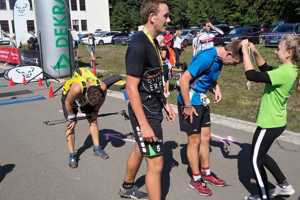 Südthüringentrail 2018 . Im Simson-Gewerbepark im Ziel: Marko Melle, Sven Ackermann