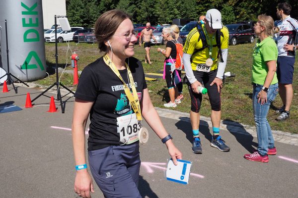 Südthüringentrail 2018 . Im Simson-Gewerbepark im Ziel: Regina Holzapfel, Roman Helk