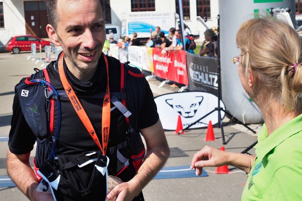 Südthüringentrail 2018 . Im Simson-Gewerbepark im Ziel: Jan Riebeek