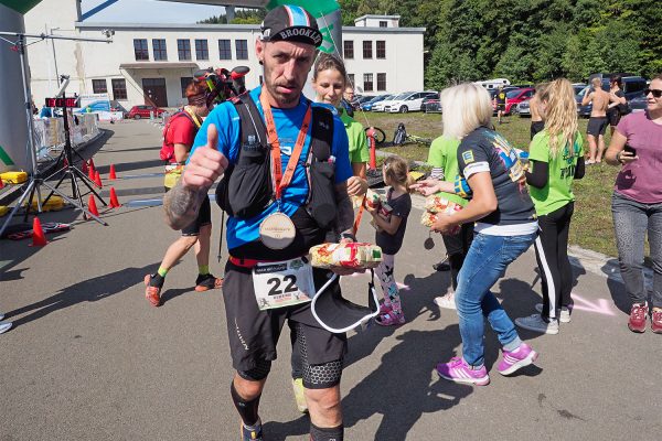 Südthüringentrail 2018 . Im Simson-Gewerbepark im Ziel: Thomas Berkmann