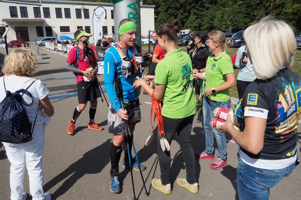 Südthüringentrail 2018 . Im Simson-Gewerbepark im Ziel: Jonny Hoffmann