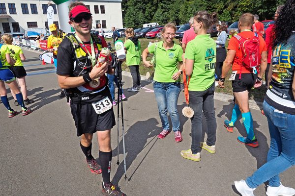 Südthüringentrail 2018 . Im Simson-Gewerbepark im Ziel: Mario Henning