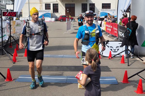 Südthüringentrail 2018 . Im Simson-Gewerbepark im Ziel: Ralf Thorsten Jürgens + Sebastian Zoremba