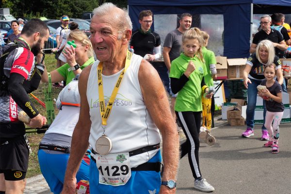 Südthüringentrail 2018 . Im Simson-Gewerbepark im Ziel: Ludwig Amarell