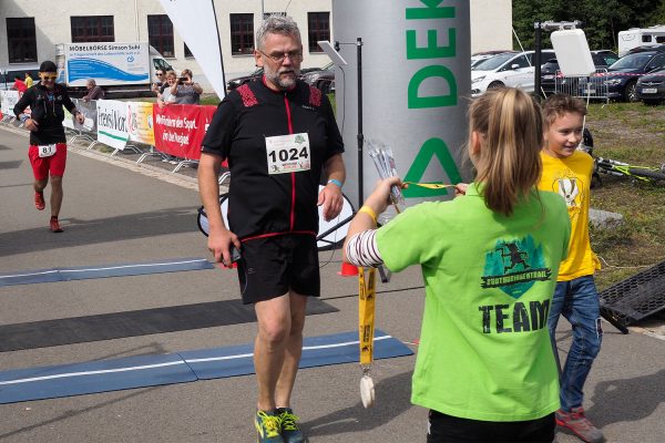 Südthüringentrail 2018 . Im Simson-Gewerbepark im Ziel: Michael Oehlsen