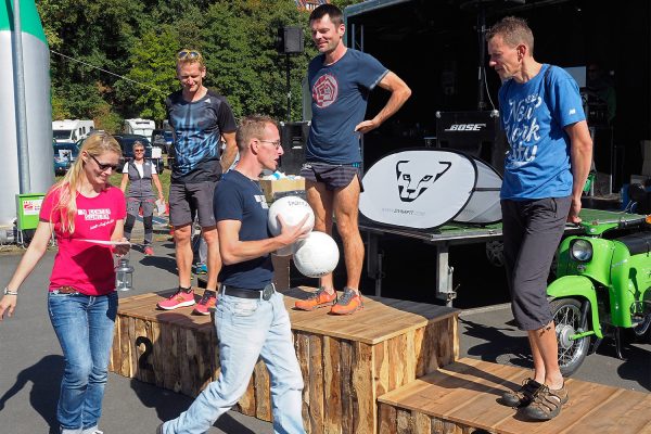 Südthüringentrail 2018 . Siegerehrung: Wichteltrail Master Men: 2. Michael Cebulla, 1. Alexander Bauer, 3. Robert Meißner