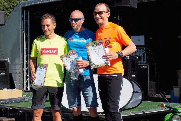 Südthüringentrail 2018 . Siegerehrung: Heldentrail Master Men: 2. Jens Sperlich, 1. Frank Roth, 3. Kai Malzahn