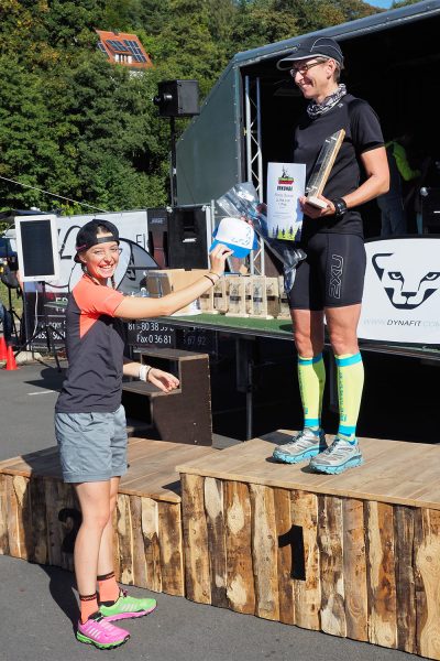 Südthüringentrail 2018 . Siegerehrung: German Trailrunning Cup: Ultra Cup Frauen: 1. Nicole Sasse