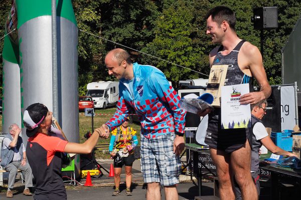 Südthüringentrail 2018 . Siegerehrung: German Trailrunning Cup: Smart Cup Männer: 3. Jörg Schubert, 1. Alexander Bauer