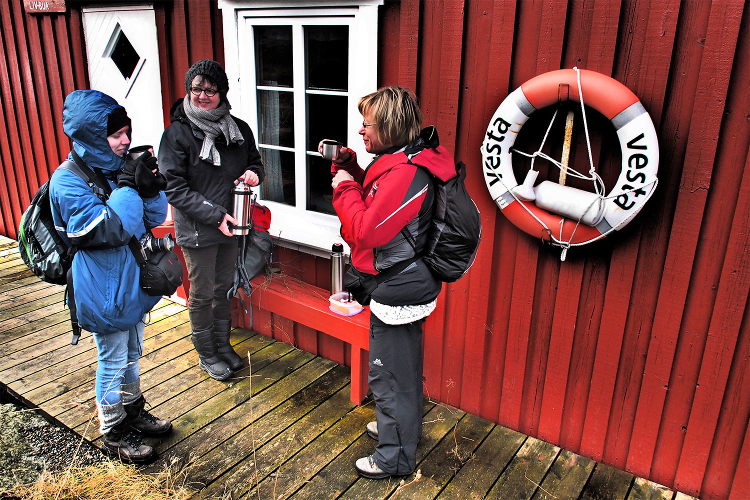 Teepause . Reine i Lofoten . 2013 (Foto: Andreas Kuhrt)