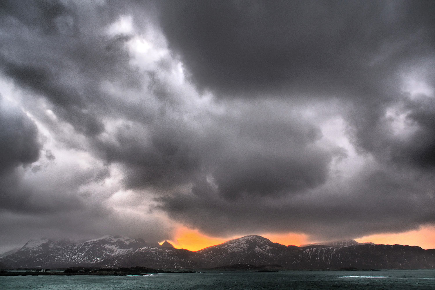 Blick über die Jusnesvika Richtung Fredvang . Lofoten . 2013 (Foto: Andreas Kuhrt)