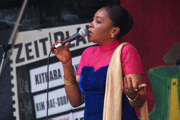 Saada Nassor . Kithara (Tansania) . TFF . Rudolstadt . 2014 (Foto: Andreas Kuhrt)