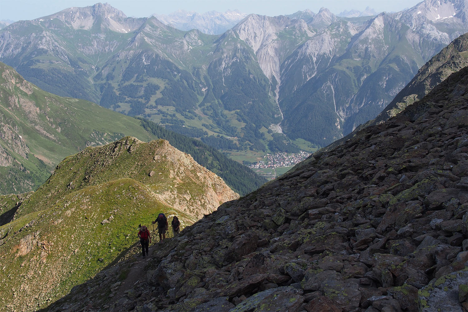 Rifflerweg an der Schmalzgrube (Blick nach Pettneu) . Verwall . Österreichische Alpen . 2013 (Foto: Andreas Kuhrt)