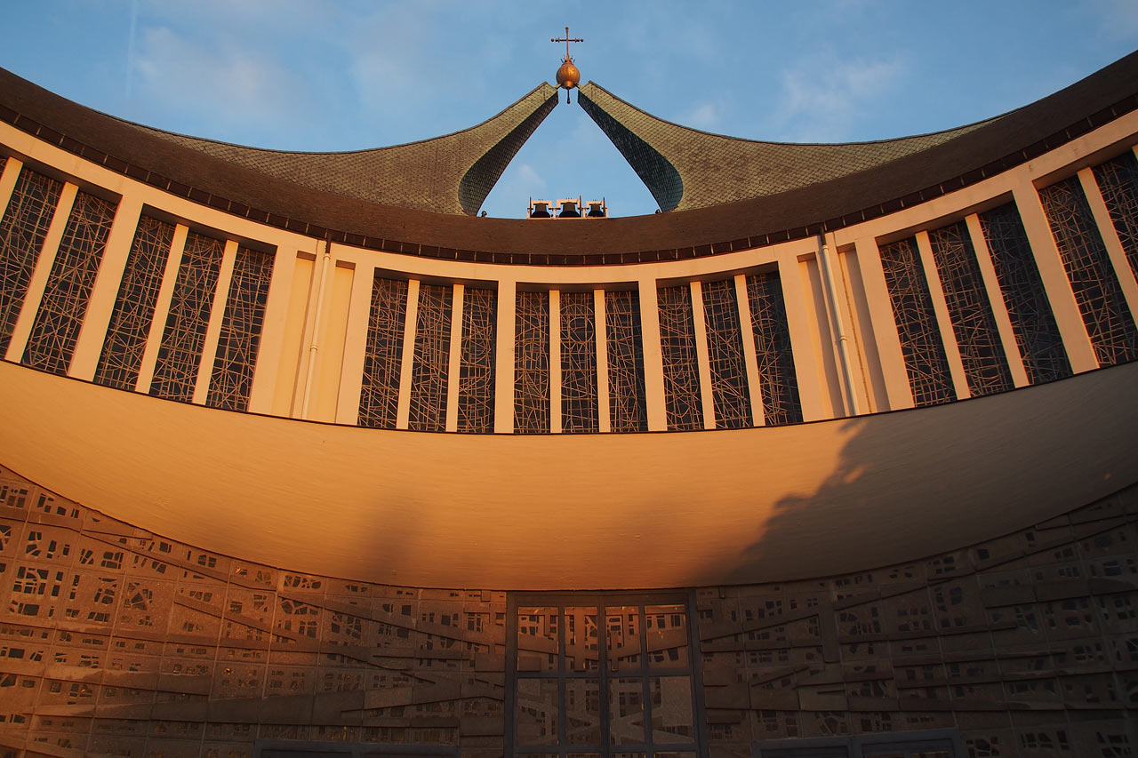 Onze Lieve Vrouw ter Duinenkerk (katholische Kirche Unsere Liebe Frau in den Dünen) . Koksijde . Fotoclubtour Flandern 2013 (Foto: Andreas Kuhrt)