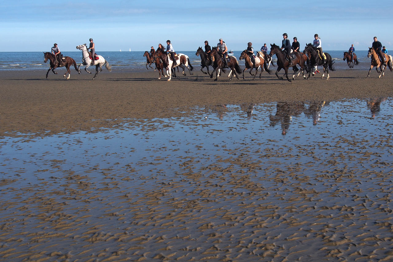Reiter am Strand von Sint Idesbald . Koksijde . Fotoclubtour Flandern 2013 (Foto: Andreas Kuhrt)