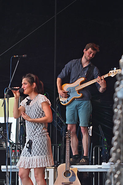 Philipp Martin . Alin Coen Band (Weimar/Leipzig) . TFF . Rudolstadt . 2015 (Foto: Andreas Kuhrt)