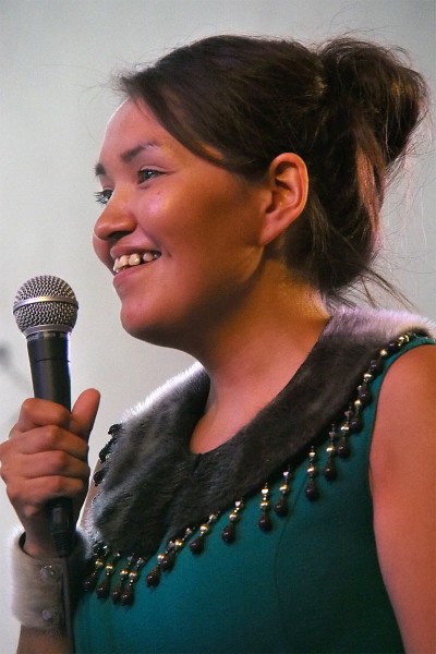 Karen Flaherty . Katajjacoustic (Nunavut/Kanada) . TFF . Rudolstadt . 2015 (Foto: Andreas Kuhrt)