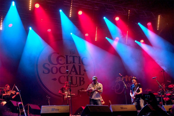 Celtic Social Club (Bretagne/Schottland) . TFF . Rudolstadt . 2015 (Foto: Andreas Kuhrt)