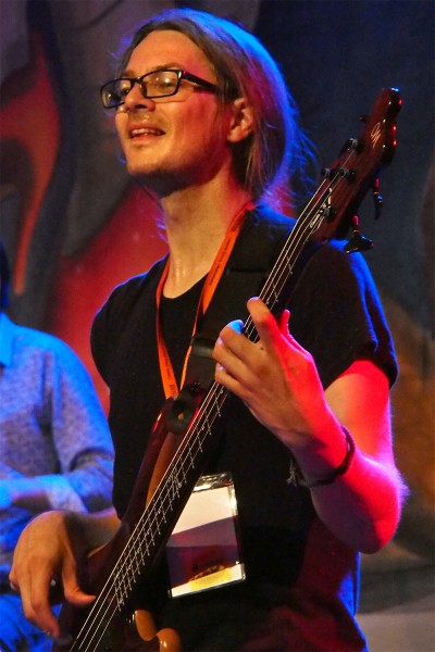 David de la Haye . Monster Ceilidh Band (England) . TFF . Rudolstadt . 2015 (Foto: Andreas Kuhrt)