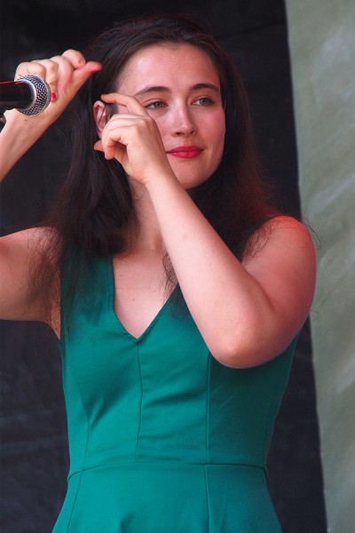 Mariana Frenk (Moldawien/Dortmund) . Kapelsky & Marina (Dortmund) . TFF . Rudolstadt . 2015 (Foto: Andreas Kuhrt)