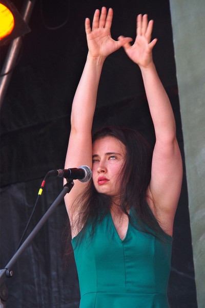 Mariana Frenk (Moldawien/Dortmund) . Kapelsky & Marina (Dortmund) . TFF . Rudolstadt . 2015 (Foto: Andreas Kuhrt)