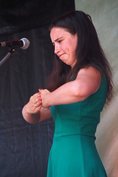 Mariana Frenk (Moldawien/Dortmund) . Kapelsky & Marina (Dortmund) . TFF . Rudolstadt . 2015 (Foto: Andreas Kuhrt)