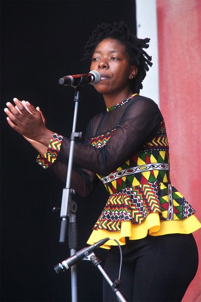 Nobuntu (Zimbabwe) . TFF . Rudolstadt . 2015 (Foto: Andreas Kuhrt)