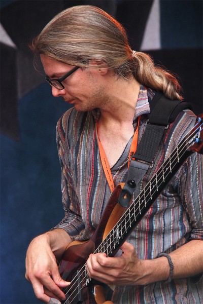 David de la Haye . Monster Ceilidh Band (England) . TFF . Rudolstadt . 2015 (Foto: Andreas Kuhrt)