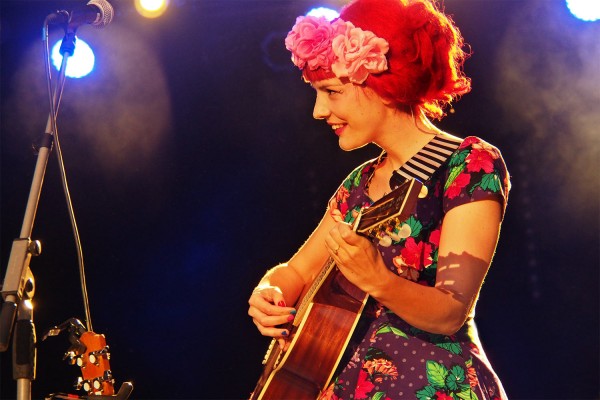 Gabby Young (England) . Kulturarena Jena . 2015 (Foto: Andreas Kuhrt)