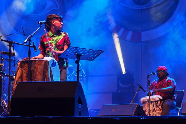 Liliana Conde und Morris Cañate . M.A.K.U. Soundsystem (Kolumbien/USA) . Rudolstadt Festival . 2016 (Foto: Andreas Kuhrt)