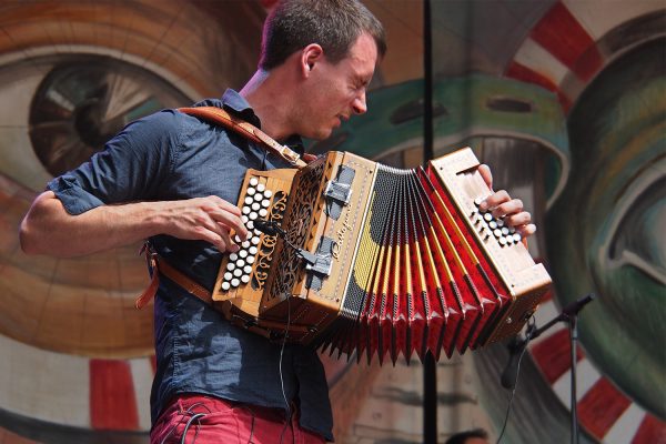 Tangi Le Gall-Carré . Startijenn (Frankreich) . Rudolstadt Festival . 2016 (Foto: Andreas Kuhrt)