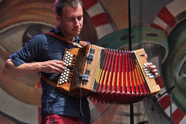 Tangi Le Gall-Carré . Startijenn (Frankreich) . Rudolstadt Festival . 2016 (Foto: Andreas Kuhrt)