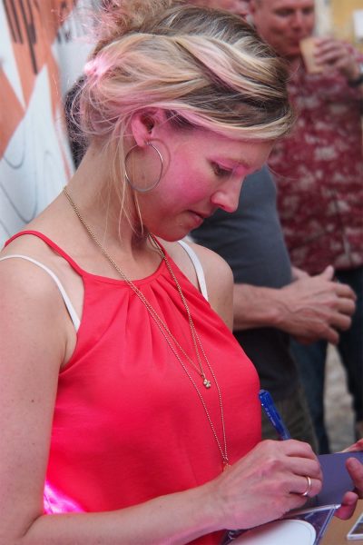 Signierstunde . Helene Blum (Dänemark) . Rudolstadt Festival . 2016 (Foto: Andreas Kuhrt)