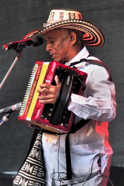 Carmelo Torres (Akkordeon, Gesang) y su cumbia sabanera (Kolumbien) . Rudolstadt Festival . 2016 (Foto: Andreas Kuhrt)