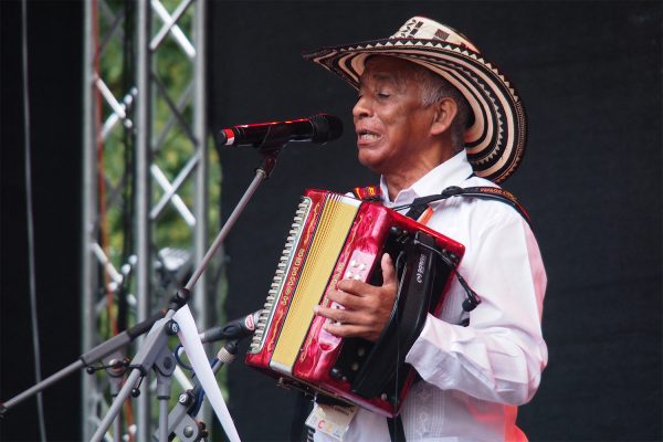 Carmelo Torres (Akkordeon, Gesang) y su cumbia sabanera (Kolumbien) . Rudolstadt Festival . 2016 (Foto: Andreas Kuhrt)