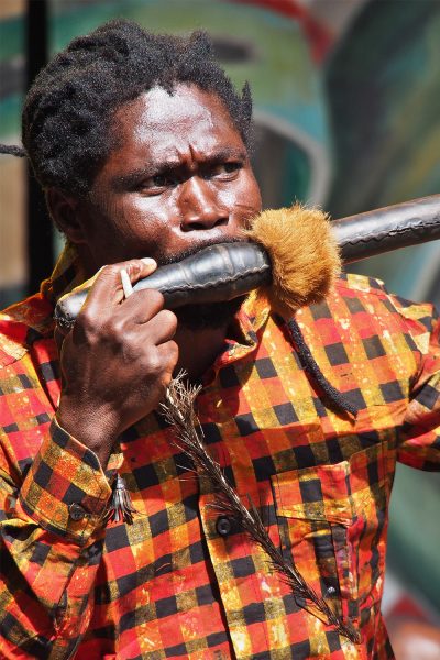 Abaadongo Adontanga (Dorgo, Tanz, Gesang) . King Ayisoba (Ghana) . Rudolstadt Festival . 2016 (Foto: Andreas Kuhrt)