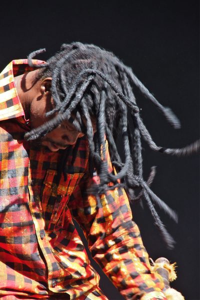 Abaadongo Adontanga (Dorgo, Tanz, Gesang) . King Ayisoba (Ghana) . Rudolstadt Festival . 2016 (Foto: Andreas Kuhrt)