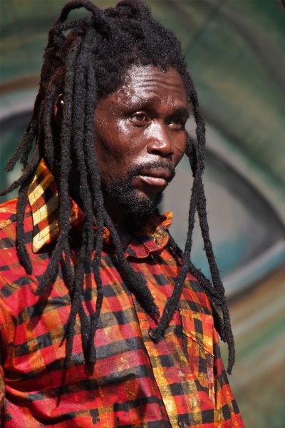 Abaadongo Adontanga (Dorgo, Tanz, Gesang) . King Ayisoba (Ghana) . Rudolstadt Festival . 2016 (Foto: Andreas Kuhrt)